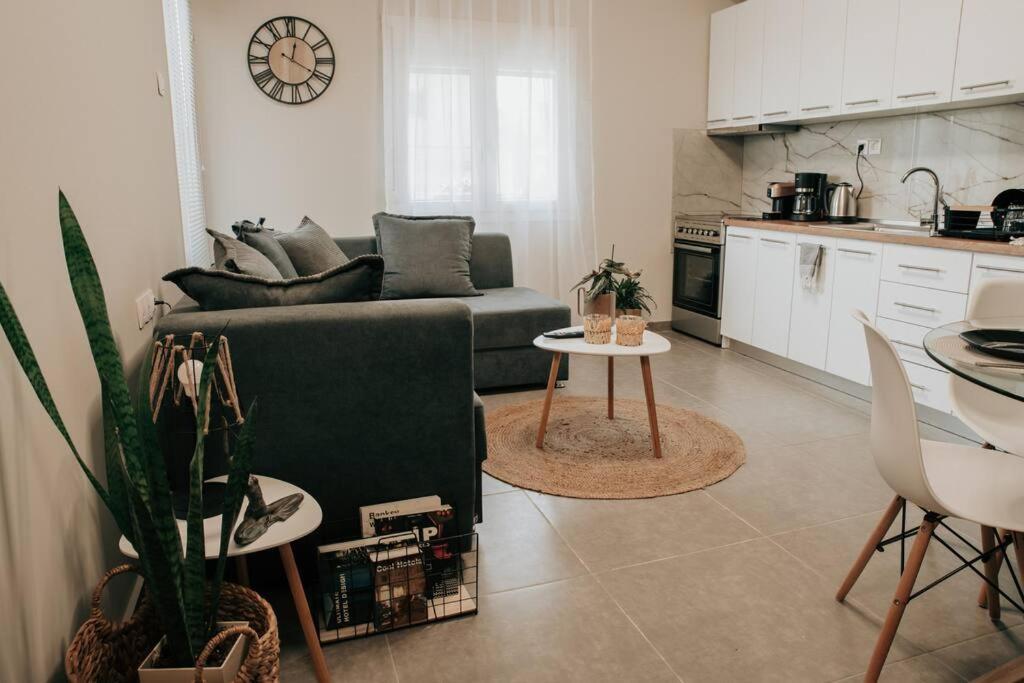 Sophia'S Coastal Retreat Villa Korinós Buitenkant foto