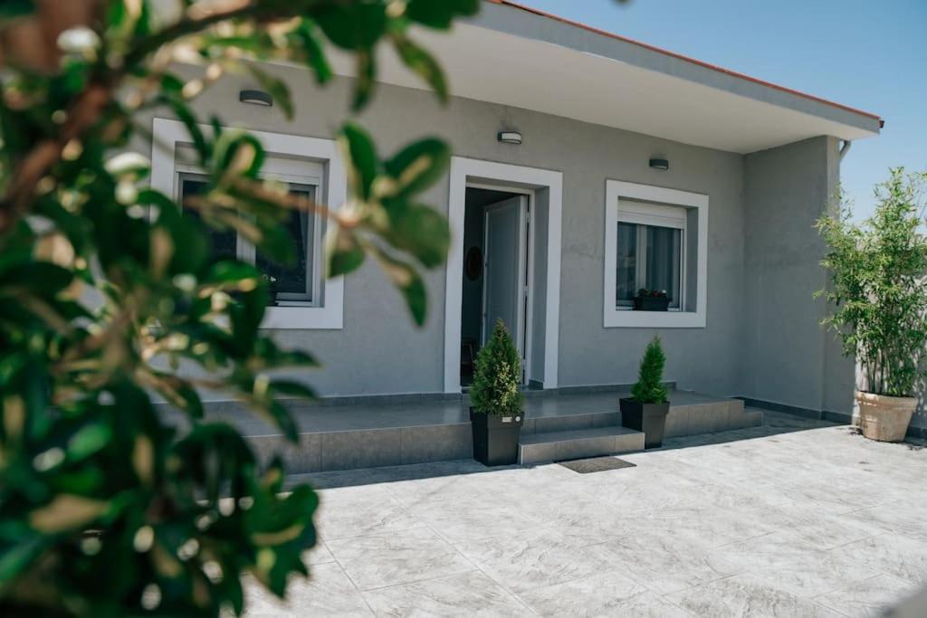 Sophia'S Coastal Retreat Villa Korinós Buitenkant foto